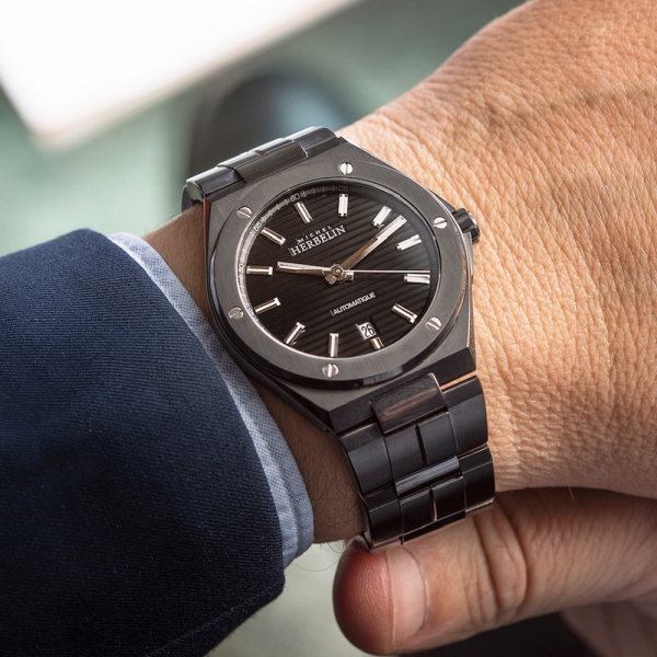 schwarze armbanduhren michel herbelin