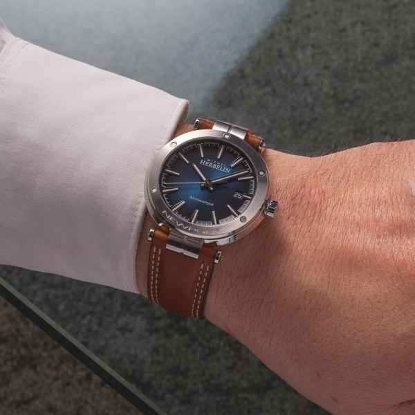sportlich elegante automatik herrenuhr mit datum und sekunde jetzt kaufen